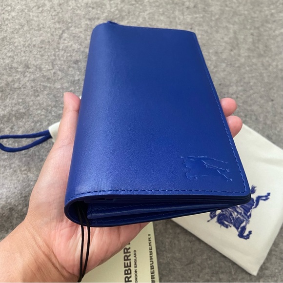 NWT $685 BURBERRY Cobalt Blue Long Folding Leather Wallet - Picture 5 of 12